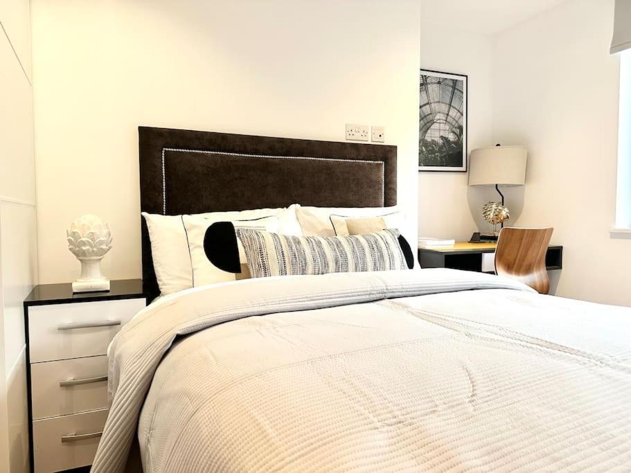 Apartament Modern 2 Bedroom In Central Londra